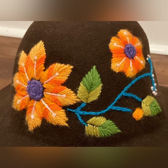 Artisan Brown wide brim floral embroidered floppy hat womens - Picture 2 of 6